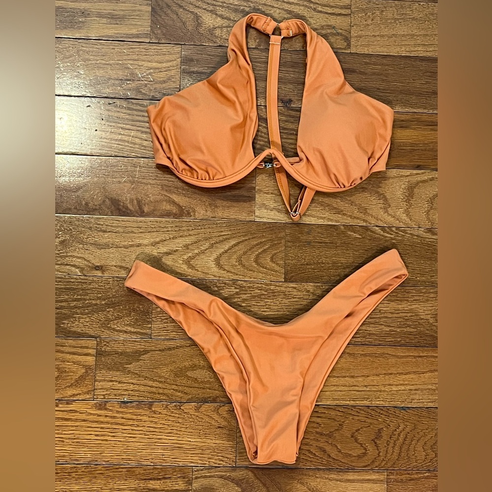 Bold Apricot T-Back Bikini Set Brazilian Cut Women’s Large NWOT